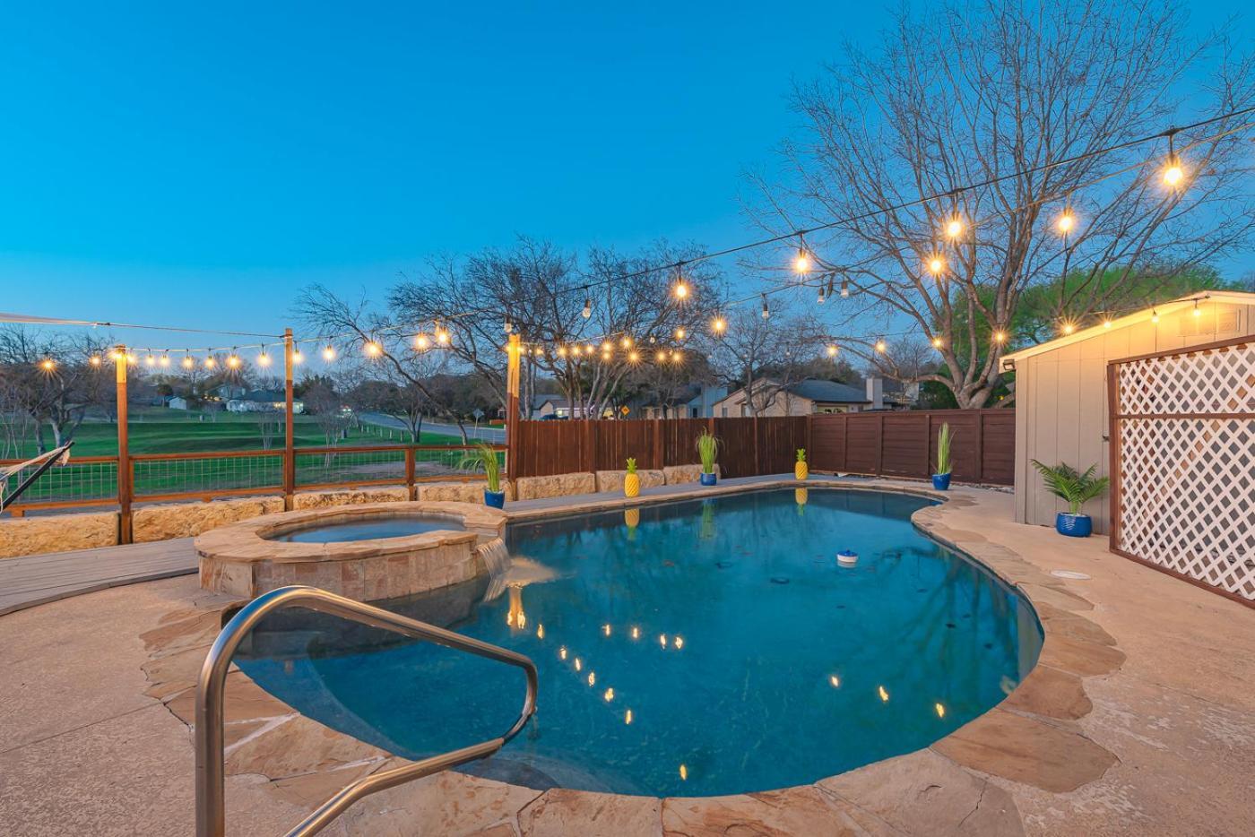 Stunning Pool Overlooking Golf Course & Game Room San Antonio Eksteriør billede